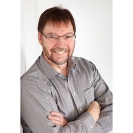 Ausbilder und Seminarleiter Günter Heede Walldorf