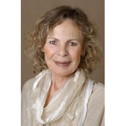 Medium, Matrix Energetics®, Reinkarnation, Hypnose Marie Skorcik Köln