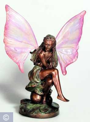 Elfenfigur Rhea von der Eichel, 10 cm H Elfenfigur Rhea von der Eichel, 10 cm H